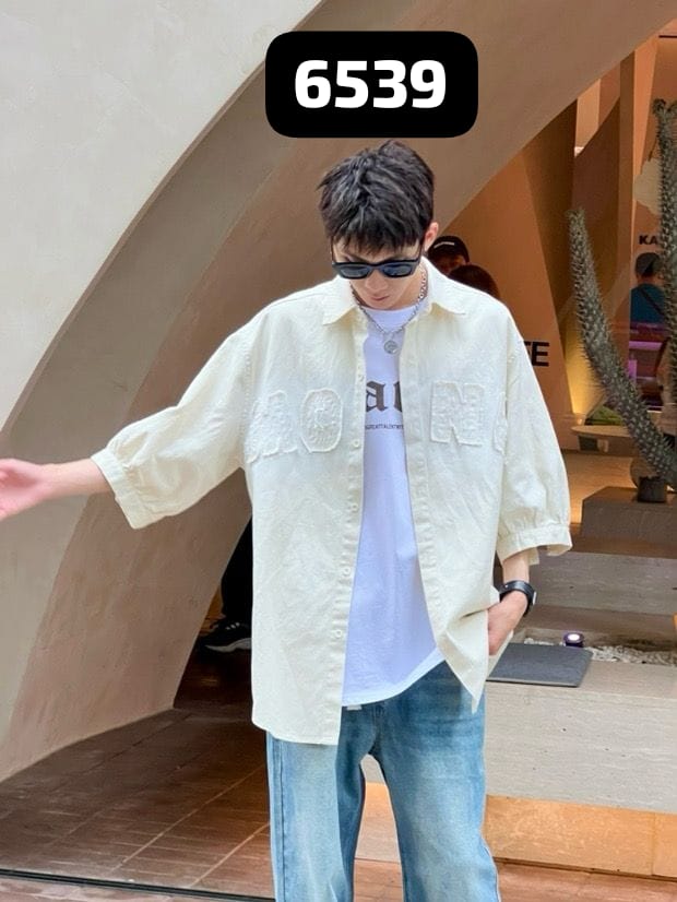 Oversized Raw-Edge Patch Shirt